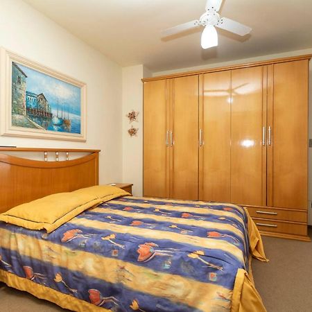 Apartamento Beira Mar Lateral Na Praia De Mariscal 2662 봄비나스 외부 사진
