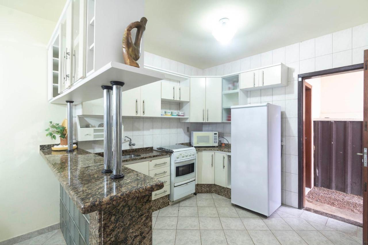 Apartamento Beira Mar Lateral Na Praia De Mariscal 2662 봄비나스 외부 사진
